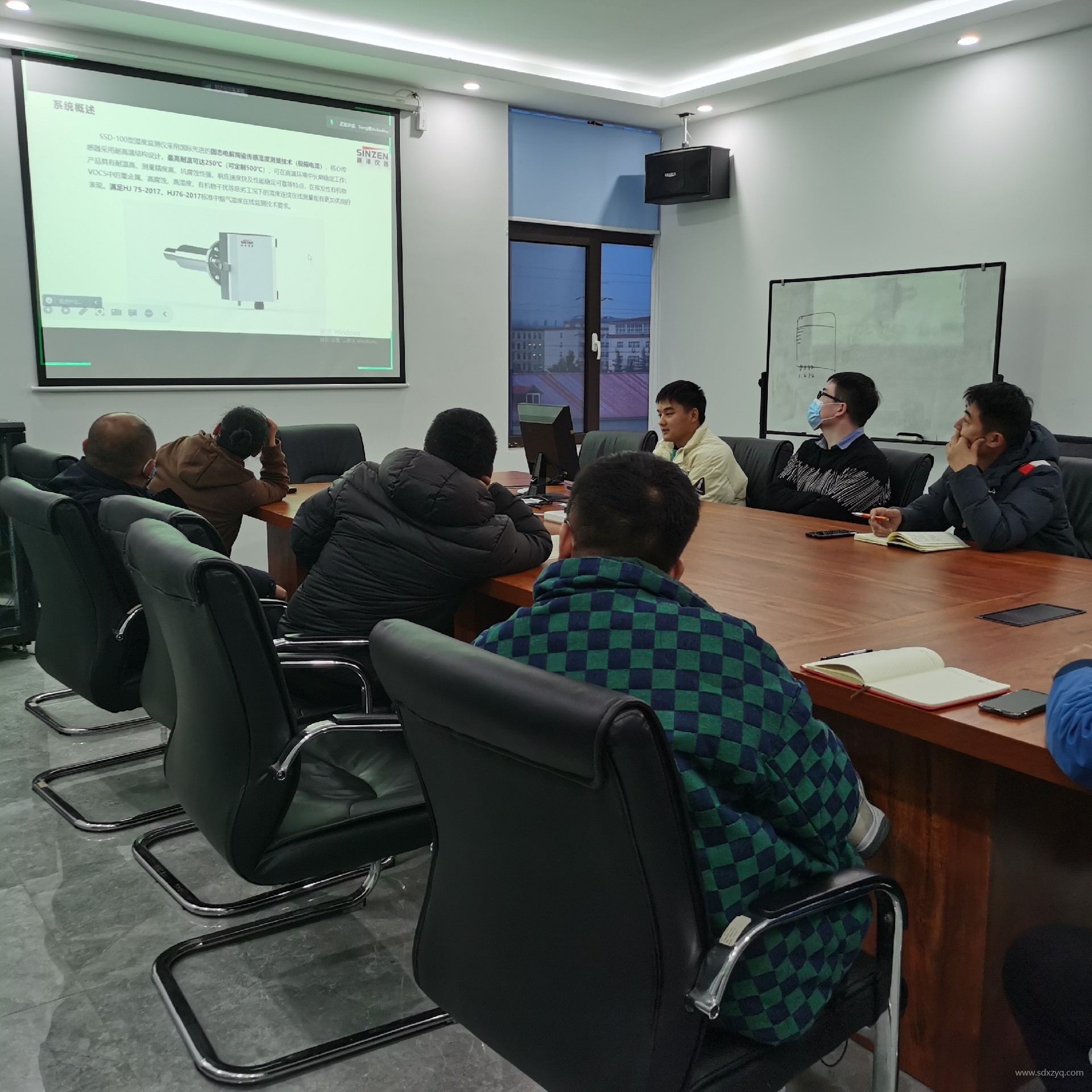 1701163566499323.jpg 濕度監(jiān)測儀發(fā)布會.jpg