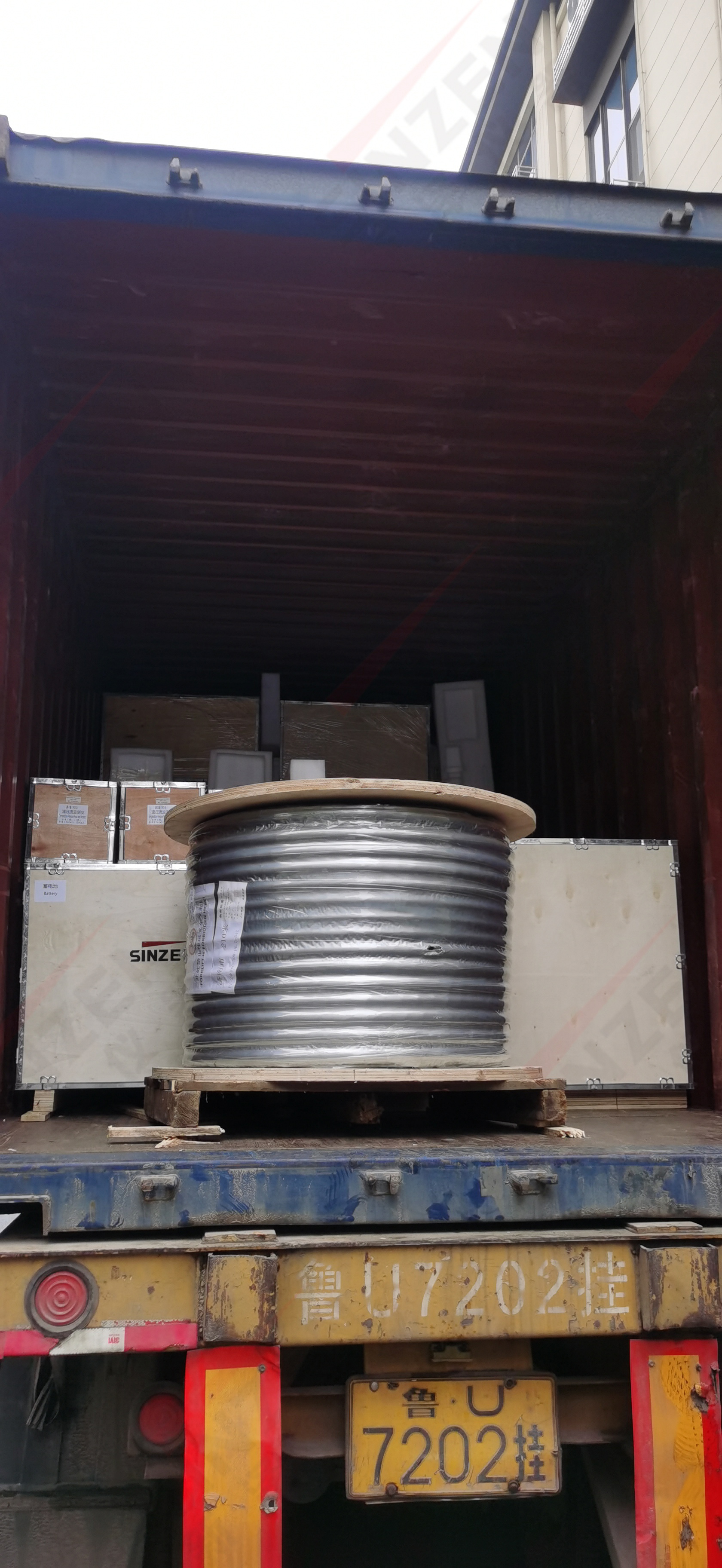 煙氣在線監(jiān)測設(shè)備裝車